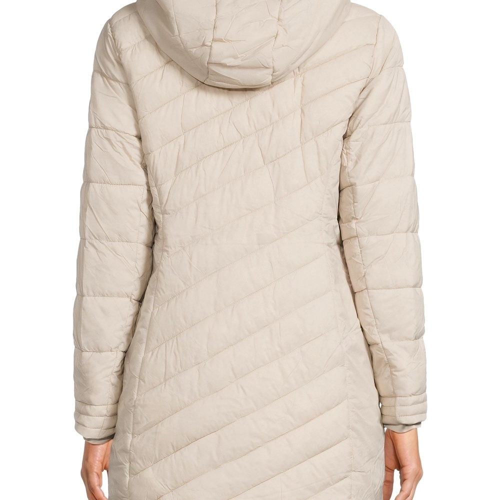 Spyder Women's Cream Quilted Puffer Jacket - Picture 12 of 12